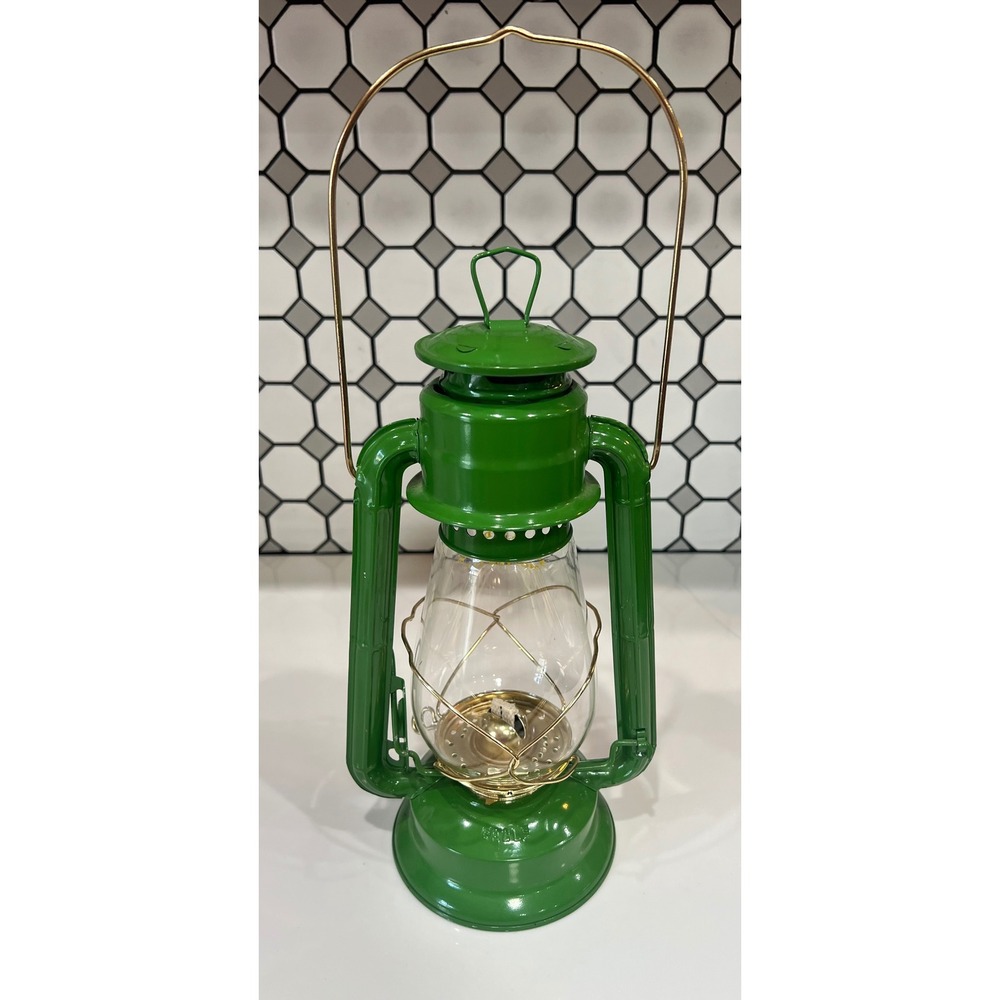 John Deere Kerosene Lantern Green Yellow Moline Ill Vintage Style Oil Lamp 12in - Picture 3 of 11